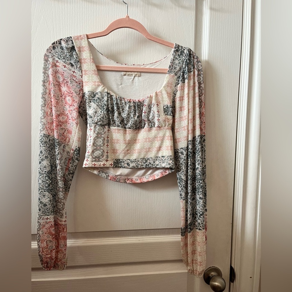 Altar’d State Cropped Top Size Small Pink & Blue